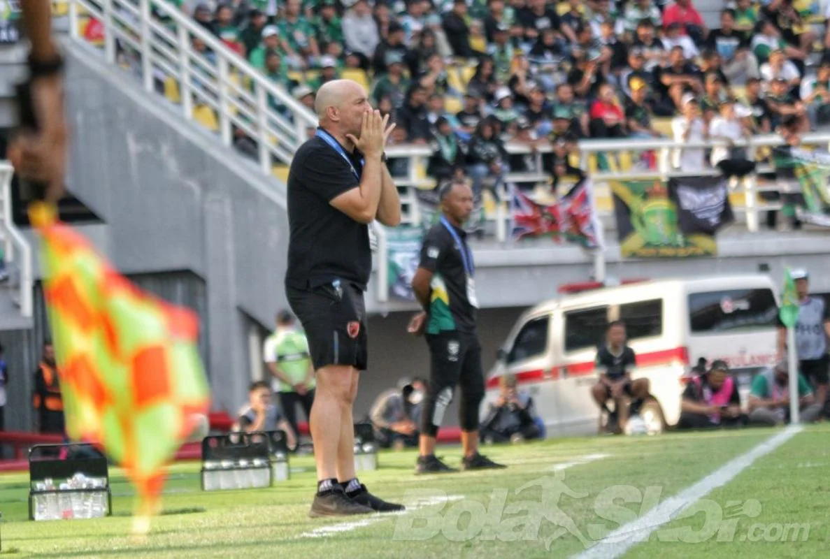 Bernardo Tavares Tetap Melatih PSM Makassar Yuran Fernandes Juga Dipertahankan